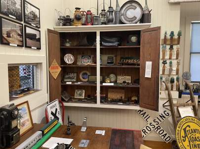 RR Cabinet